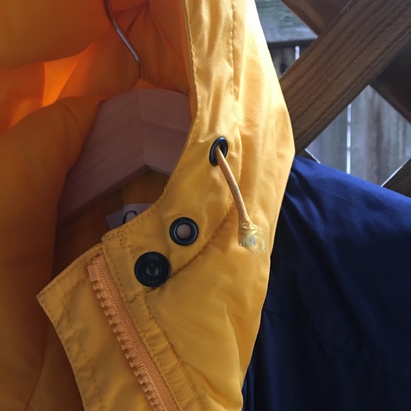 Columbia Oversized Winter Jacket - Picture 5 of 8